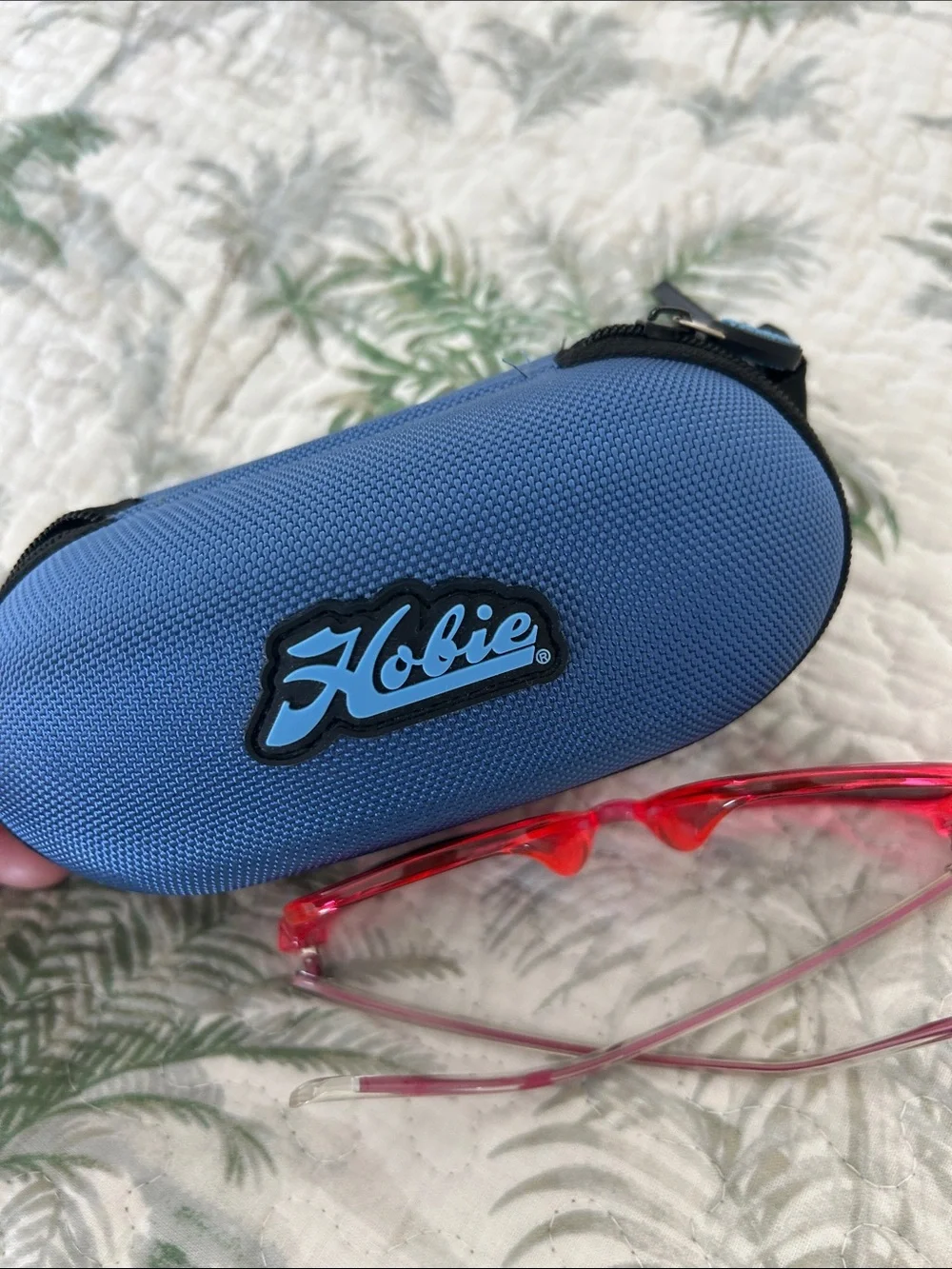 Hobie Kids Red Sunglasses with Blue Case